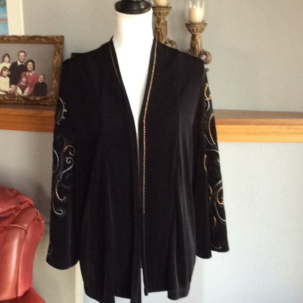 Short evening jacket